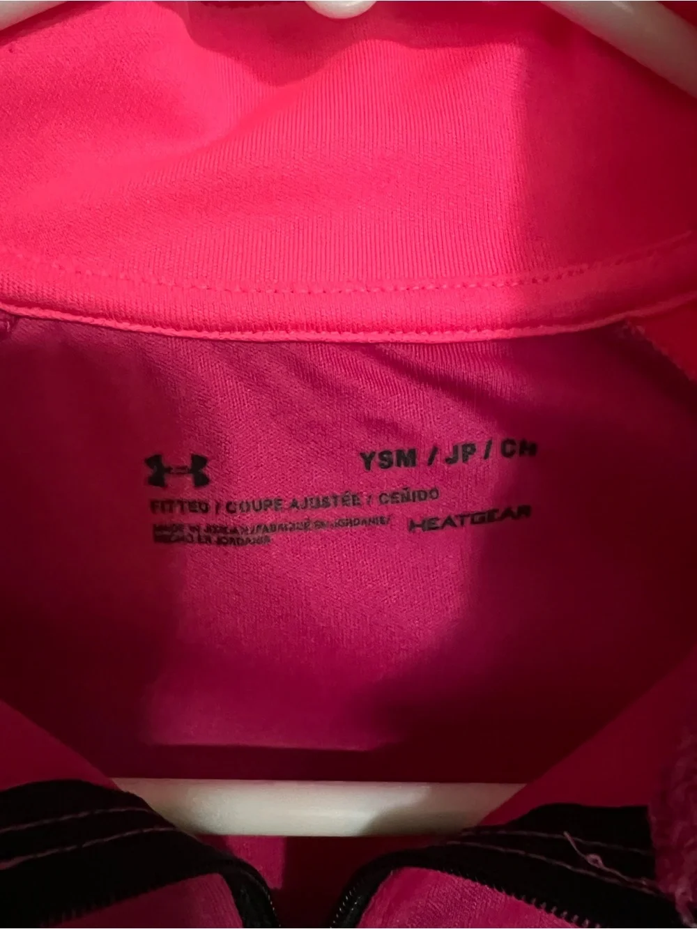 UNDER ARMOUR Heat Gear Fitted Athletic Tech Graphic Quarter Zip Pink Girl's Sz S